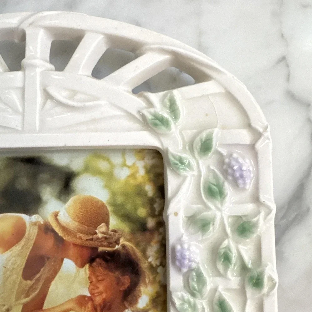 Fetco Ceramic Floral Painted Picture Frame‎ Vines Garden Purple Flowers 4.5 X3